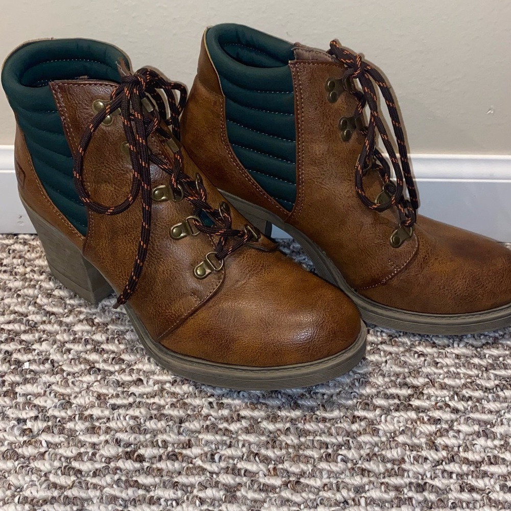 Dirty Laundry by Chinese Laundry Women's Rockstar Brown Boot Size 11